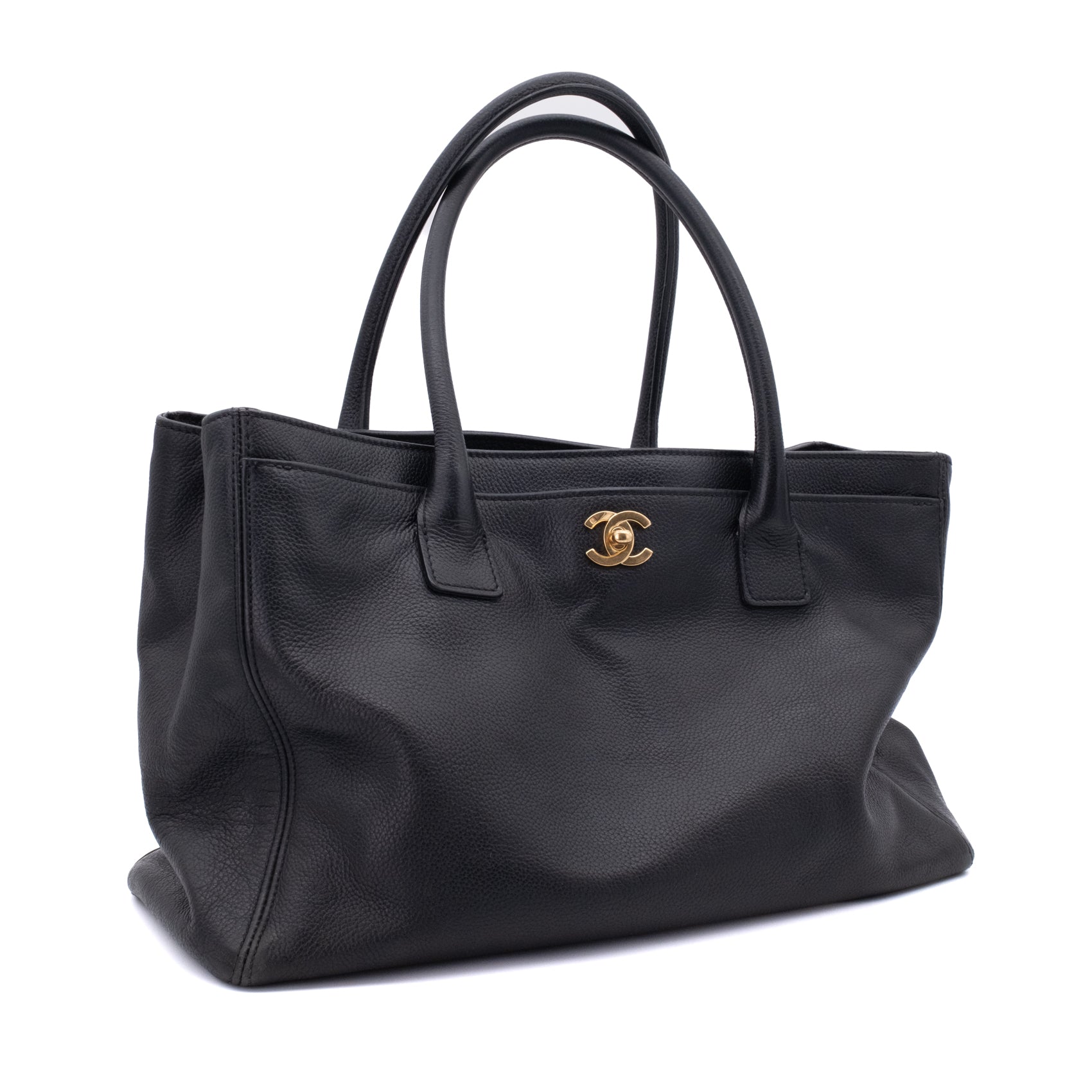 Chanel Executive Cerf Medium Kalbsleder Schwarz 24k GHW