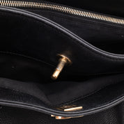Chanel Executive Cerf Medium Kalbsleder Schwarz 24k GHW