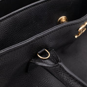 Chanel Executive Cerf Medium Kalbsleder Schwarz 24k GHW