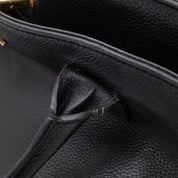 Chanel Executive Cerf Medium Kalbsleder Schwarz 24k GHW