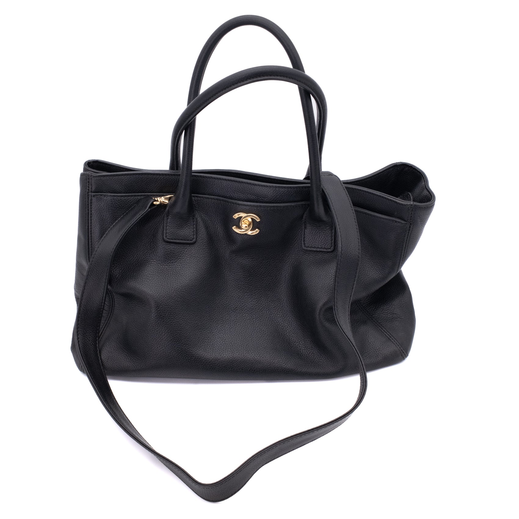 Chanel Executive Cerf Medium Kalbsleder Schwarz 24k GHW