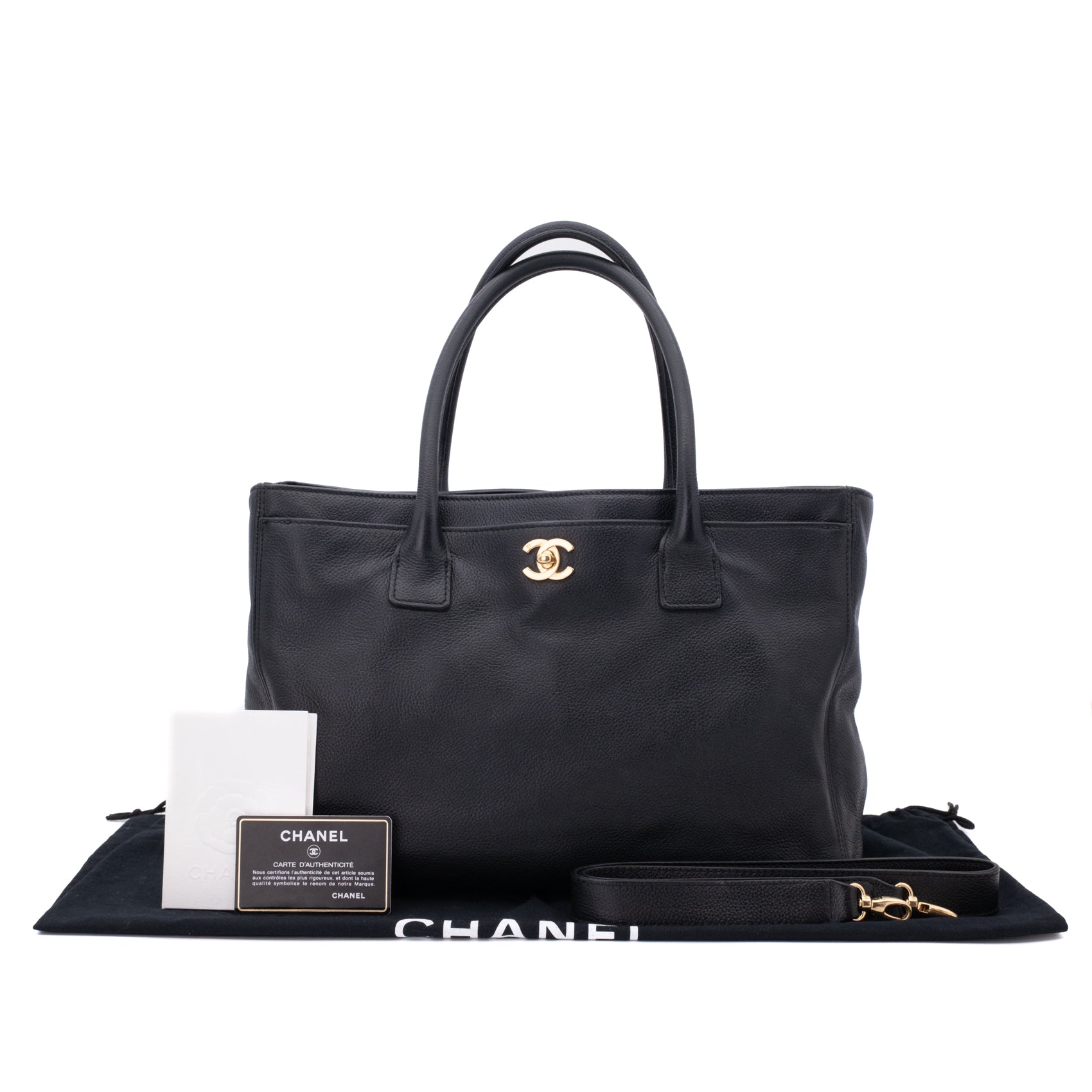Chanel Executive Cerf Medium Kalbsleder Schwarz 24k GHW