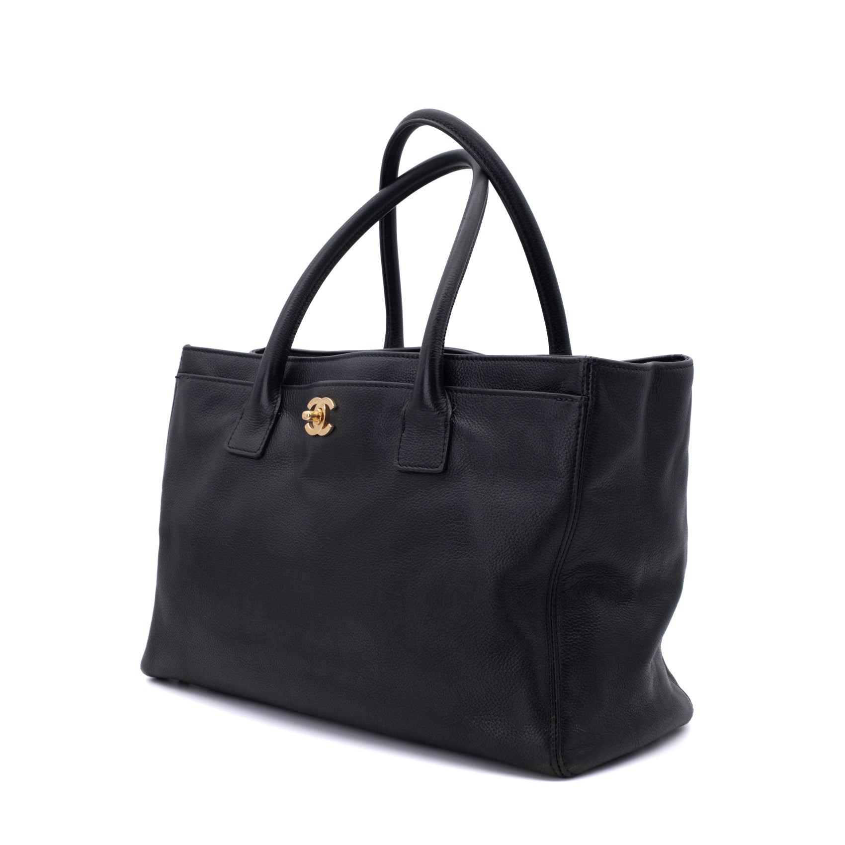 Chanel Executive Cerf Medium Kalbsleder Schwarz 24k GHW