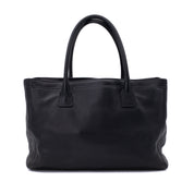 Chanel Executive Cerf Medium Kalbsleder Schwarz 24k GHW