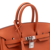 Hermès Birkin 25 in Mango Orange aus Epsom Leder mit silberfarbener Hardware im Retourne Stil