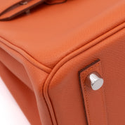 Hermès Birkin 25 in Mango Orange aus Epsom Leder mit silberfarbener Hardware im Retourne Stil