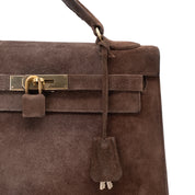 Hermès Kelly 28 Sellier Wildleder Veau Doblis Noisette Dunkelbraun GHW