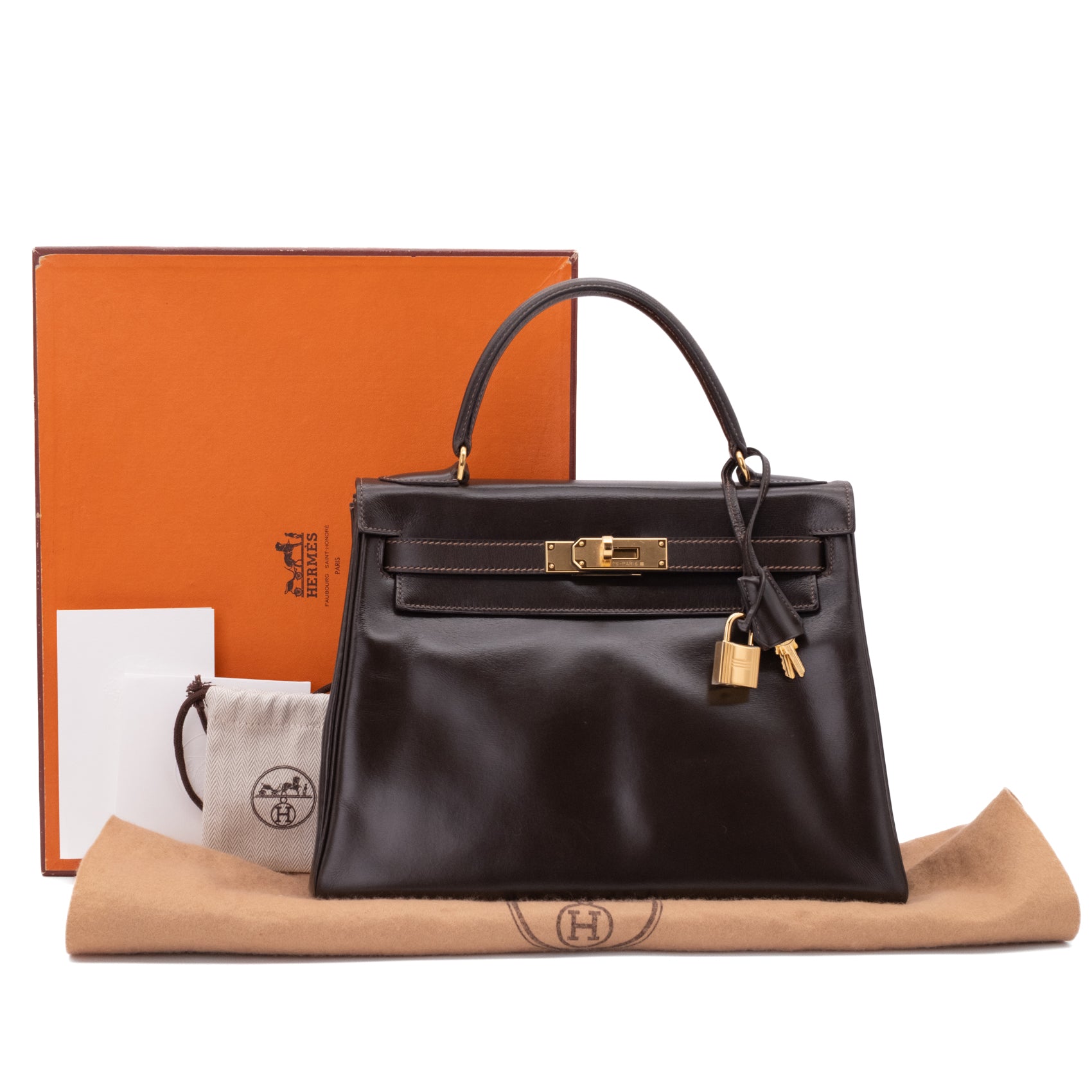 Vintage Hermès Kelly 28 Tasche aus braunem glatten Boxcalf Leder im Retourne Stil mit goldener Hardware Full Set