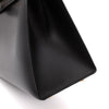 Hermès Kelly 28 aus schwarzem Boxcalf Leder im Sellier Stil mit goldener Hardware