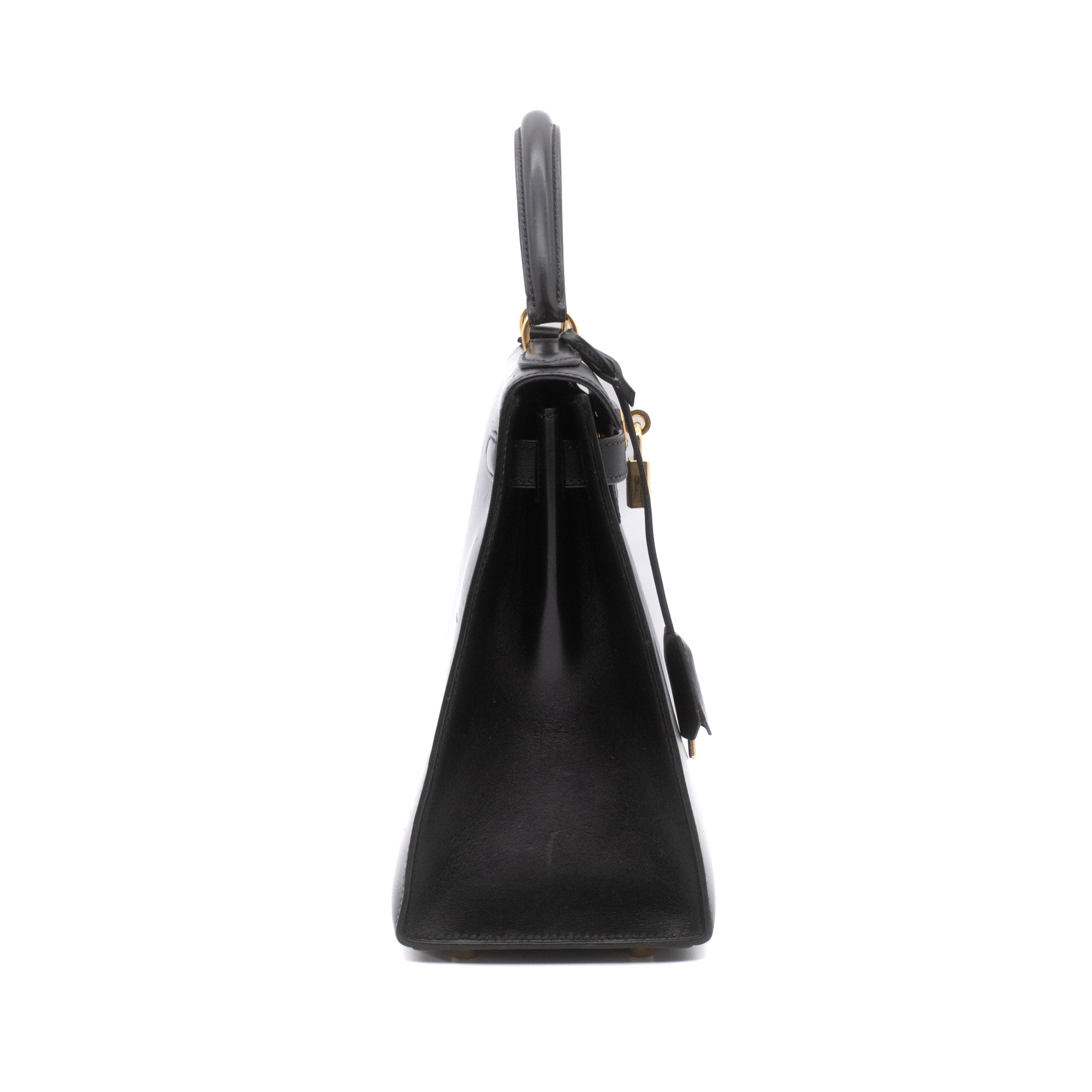 Hermès Kelly 28 aus schwarzem Boxcalf Leder im Sellier Stil mit goldener Hardware