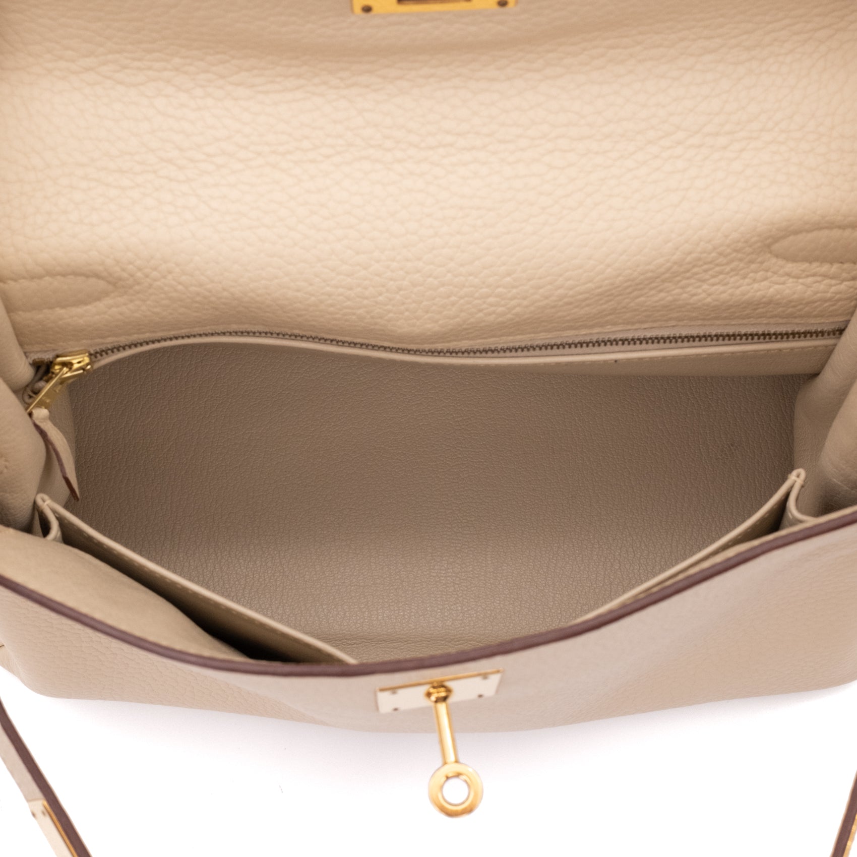 Hermès Kelly 28 Retourne Parchemin Taurillon Clemence GHW