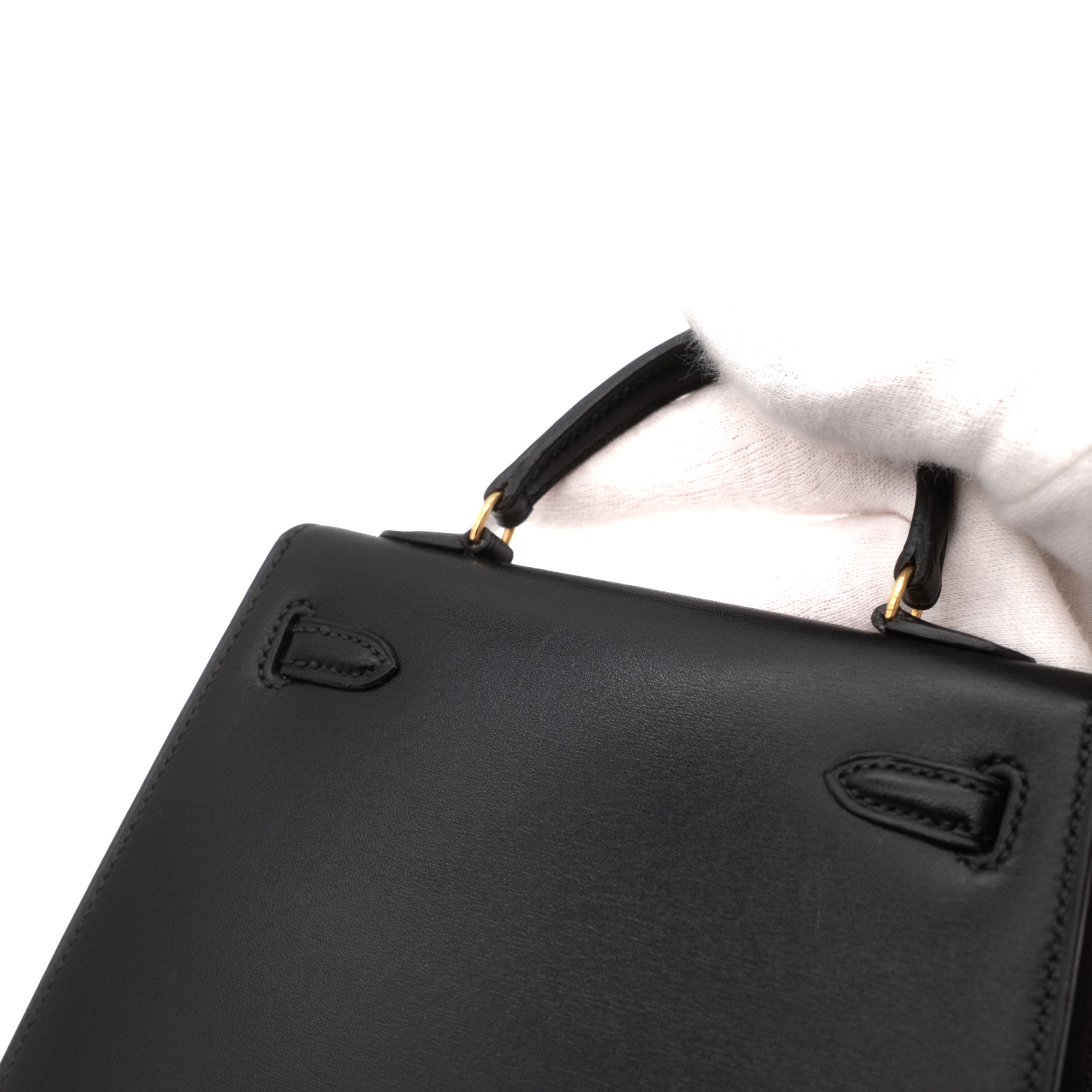 Vintage Hermès Micro Mini Kelly 15 in schwarzem Boxcalf Leder mit goldfarbener Hardware im Sellier Stil